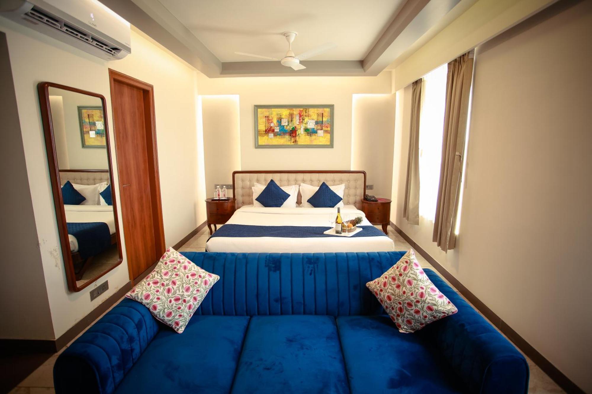 Clarks Inn Suites Jaipur Exterior photo
